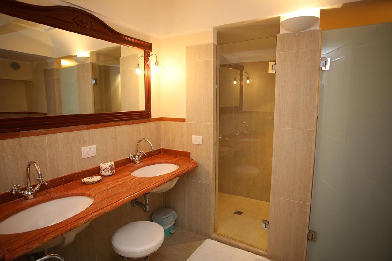 Ferienwohnung Palazzo Iaquinto Santa Maria di Castellabate Exterior foto