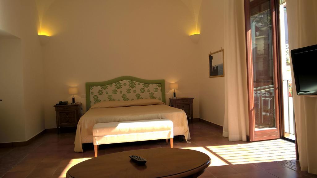 Ferienwohnung Palazzo Iaquinto Santa Maria di Castellabate Exterior foto