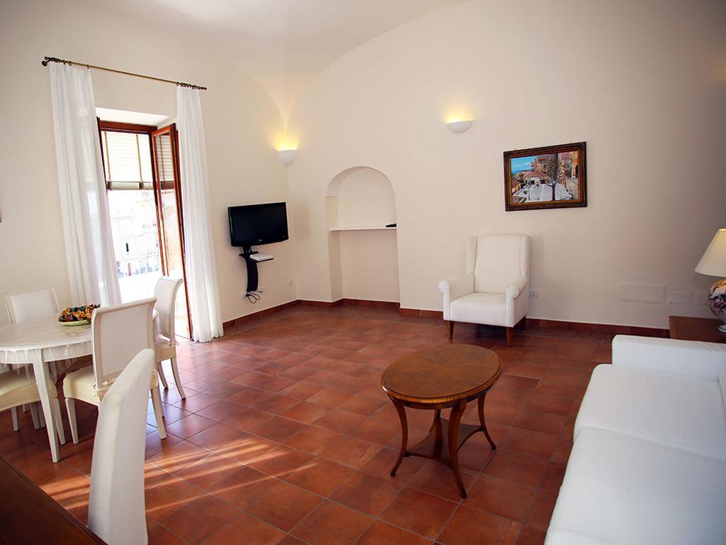 Ferienwohnung Palazzo Iaquinto Santa Maria di Castellabate Exterior foto