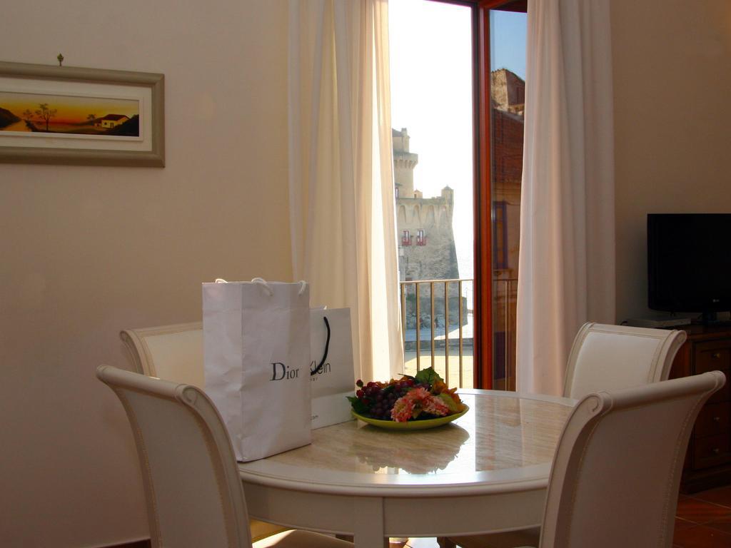 Ferienwohnung Palazzo Iaquinto Santa Maria di Castellabate Exterior foto