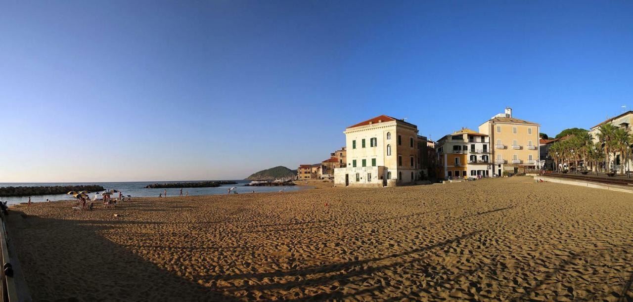 Ferienwohnung Palazzo Iaquinto Santa Maria di Castellabate Exterior foto